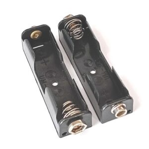 KUC ZA BATERIJE-R6X1B<span style="color: gray;  font-family: Arial; font-weight: 200;font-size: 14px;"> 18469</span>