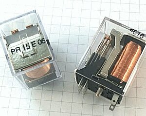 RELE 24VDC PR15E03<span style="color: gray; font-family: Arial; font-weight: 200;font-size: 14px;"> B053 </span>